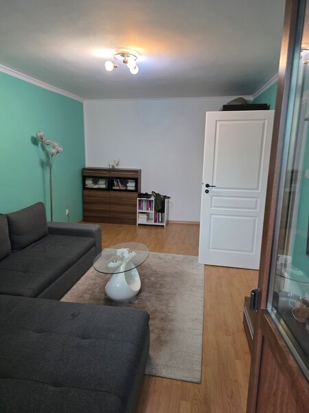 Baba Novac, chiar pe Traian Popovici, 5 minute metrou Dristor, bloc 1982,