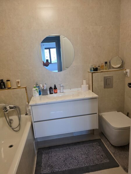 Baba Novac, chiar pe Traian Popovici, 5 minute metrou Dristor, bloc 1982,